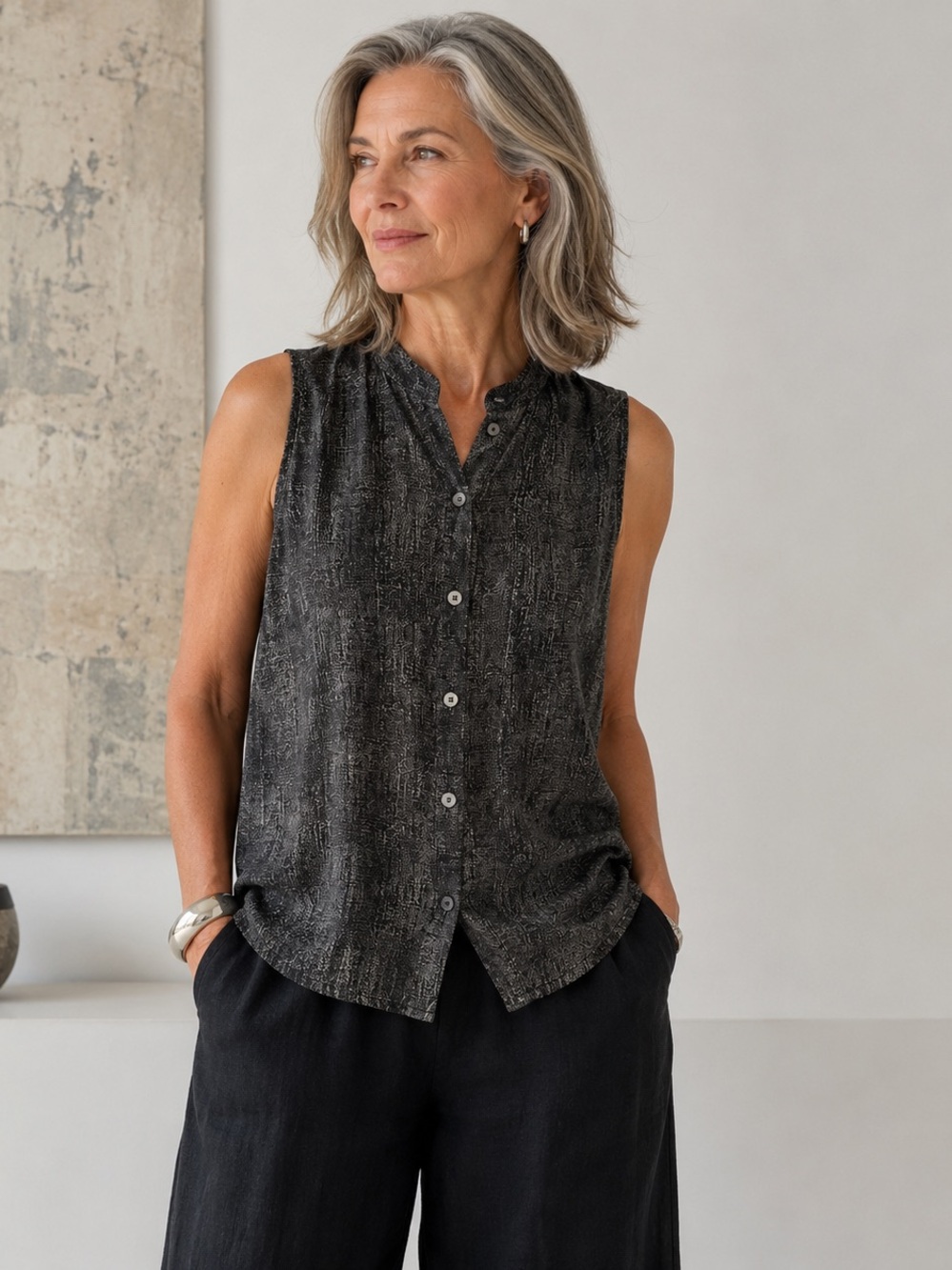 Eileen Fisher 100% Silk Abstract Sleeveless Button Front Blouse